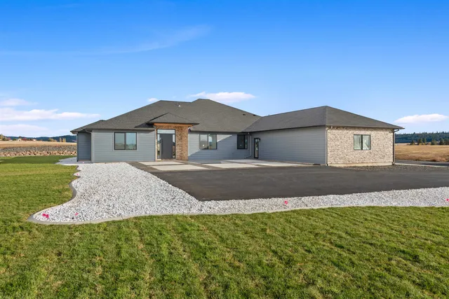 $1,250,000 | 13790 North Bruce Road, Mead, WA 99021