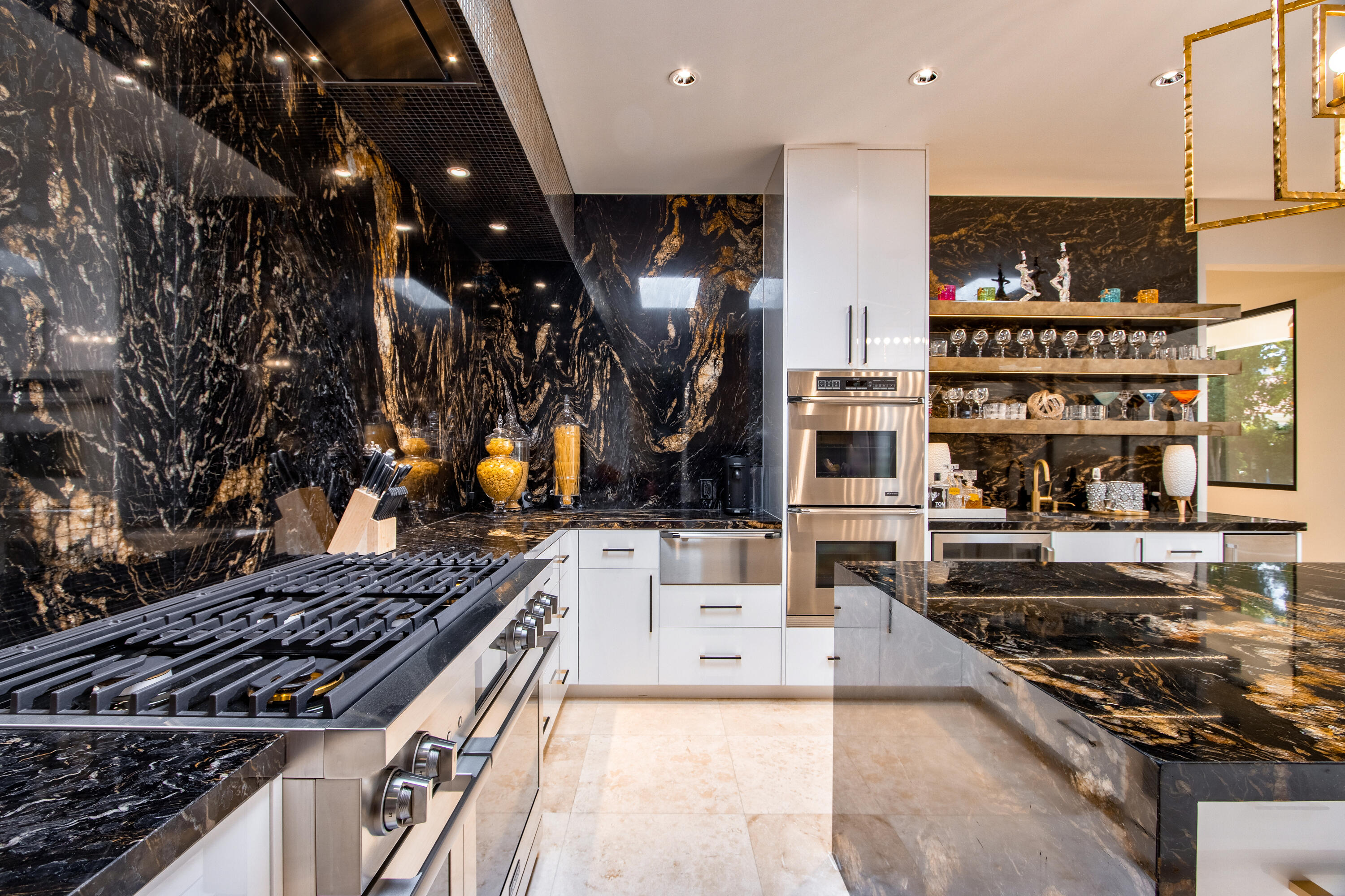 37355 Palm View Road Rancho Mirage, CA 92270 - Photo 17 of 49 21-Kitchen