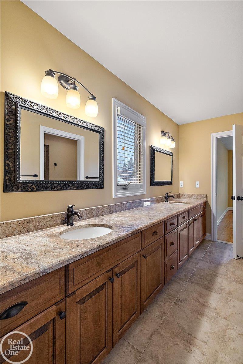 877 Quarry Drive Rochester Hills, MI 48306 - Photo 77 of 86