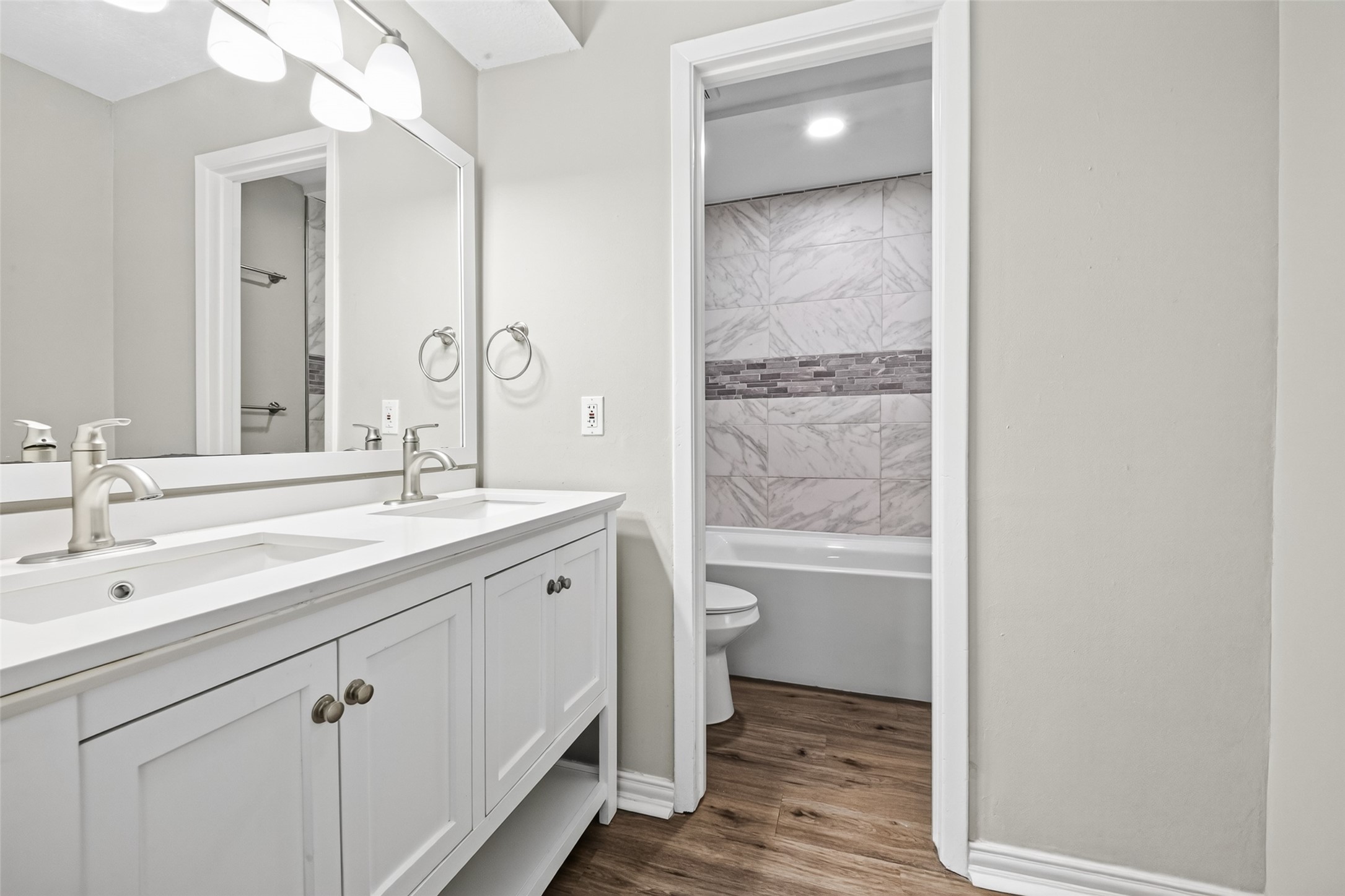 6122 Sanford Road Houston, TX 77096 - Photo 34 of 49