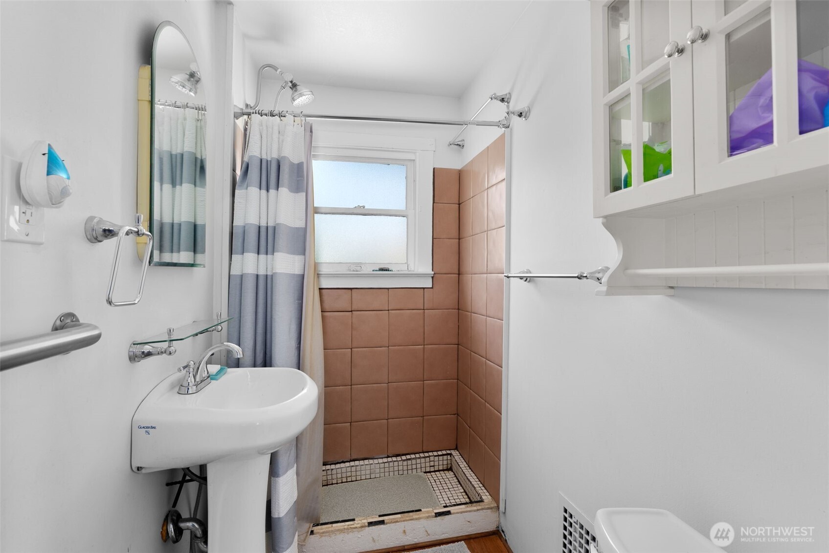 714 West First Street South Bend, WA 98586 - Photo 29 of 40