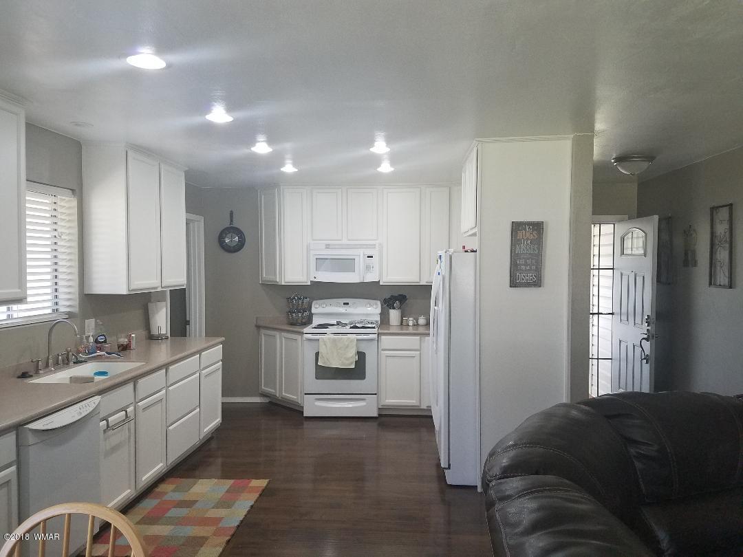 313 Brant Street Eagar, AZ 85925 - Photo 6 of 13