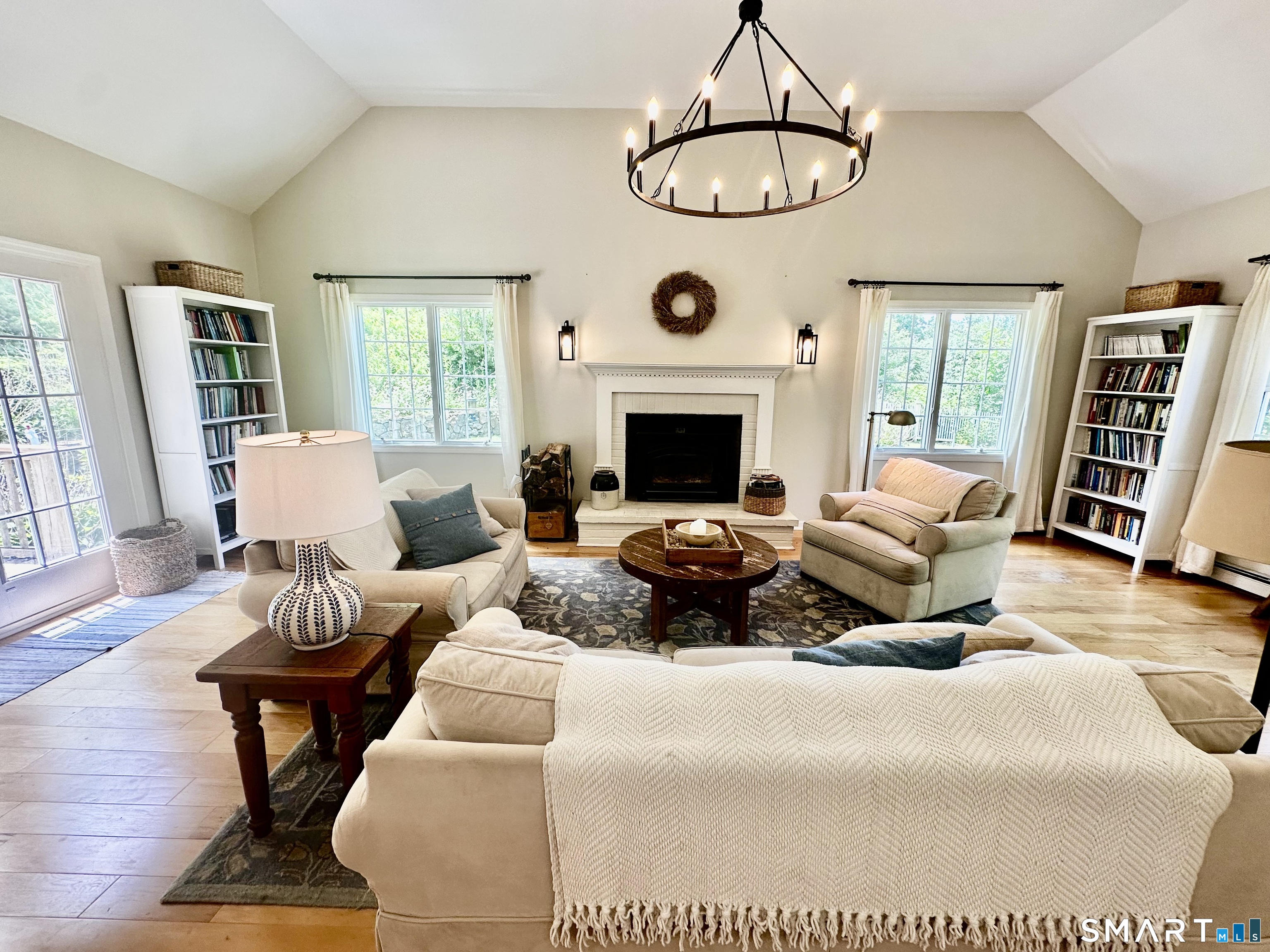 15 Mountain Manor Road Newtown, CT 06482 - Photo 2 of 7