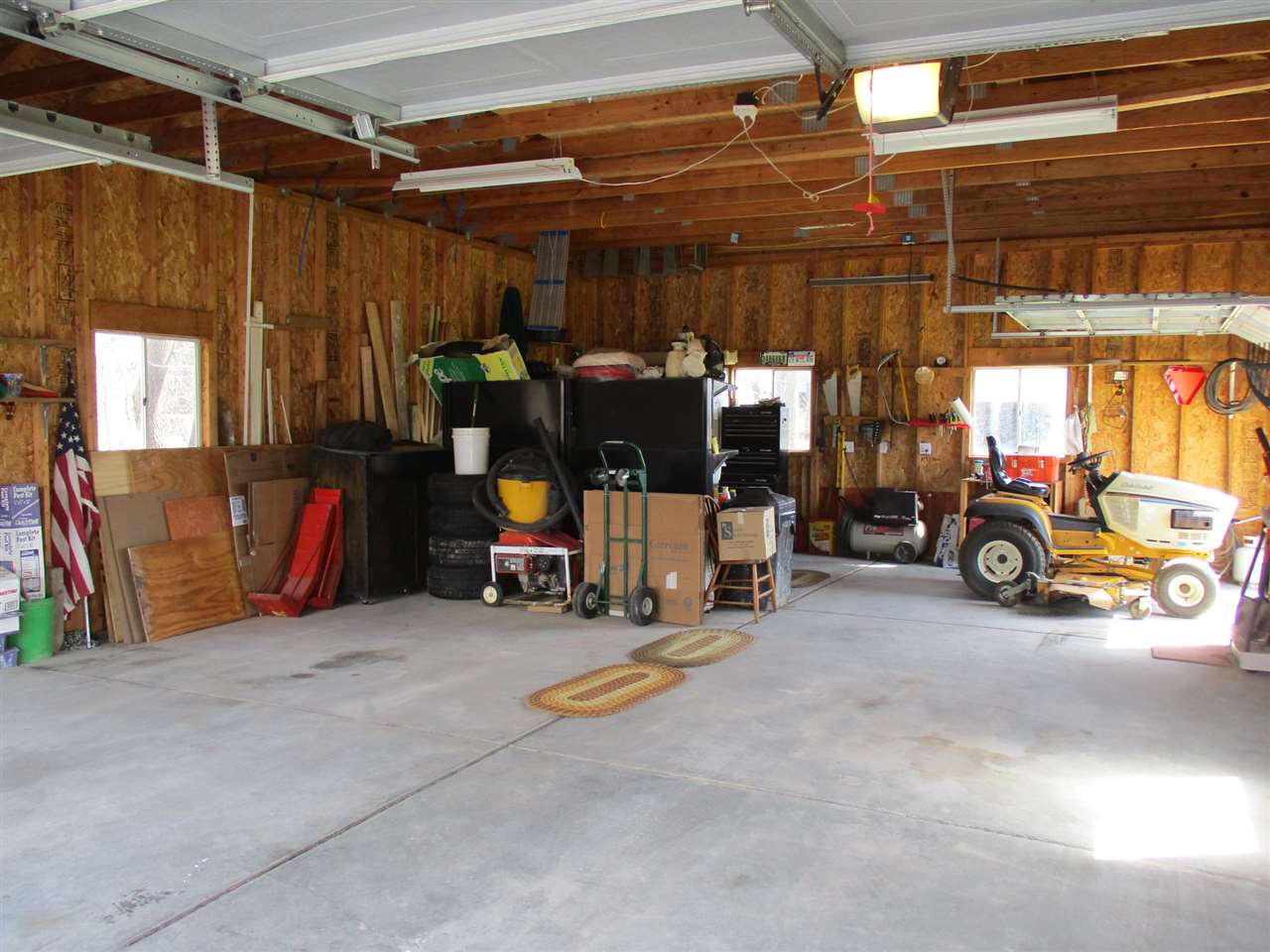 5281 South Sheridan Road Durand, MI 48429 - Photo 36 of 44 31293948-35.JPG