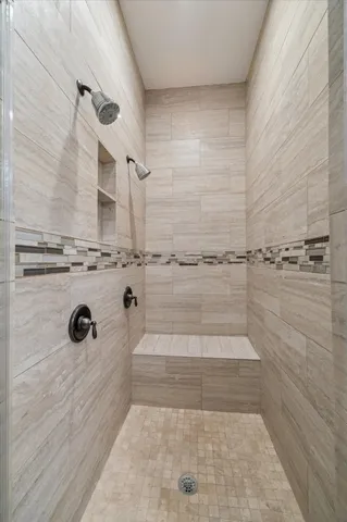 $1,200,000 | 1339 Du Barry Lane, Houston, TX 77018