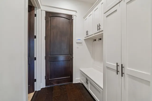 $1,200,000 | 1339 Du Barry Lane, Houston, TX 77018