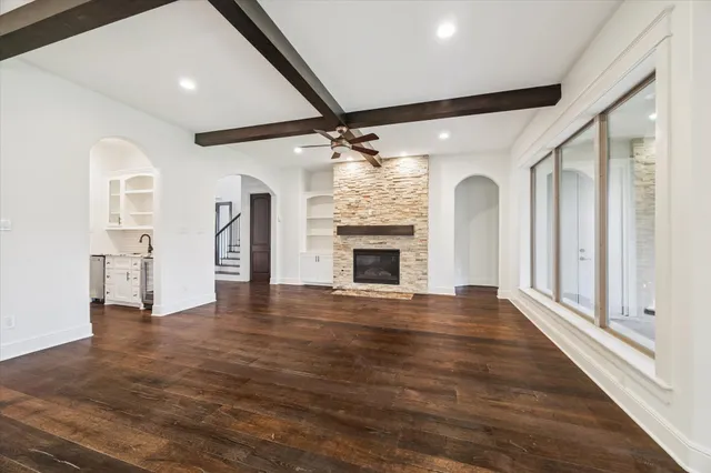$1,200,000 | 1339 Du Barry Lane, Houston, TX 77018