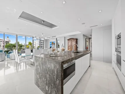 a large kitchen with lots of counter top space