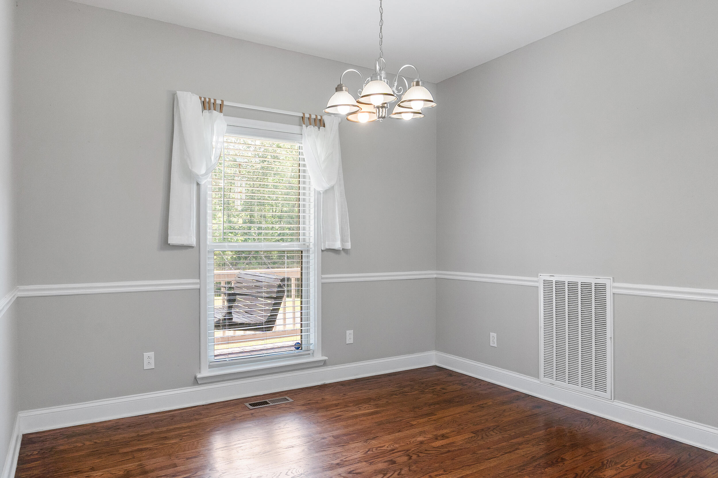 819 Pickett Cross Road Whitwell, TN 37397 - Photo 8 of 45 _dsc2732