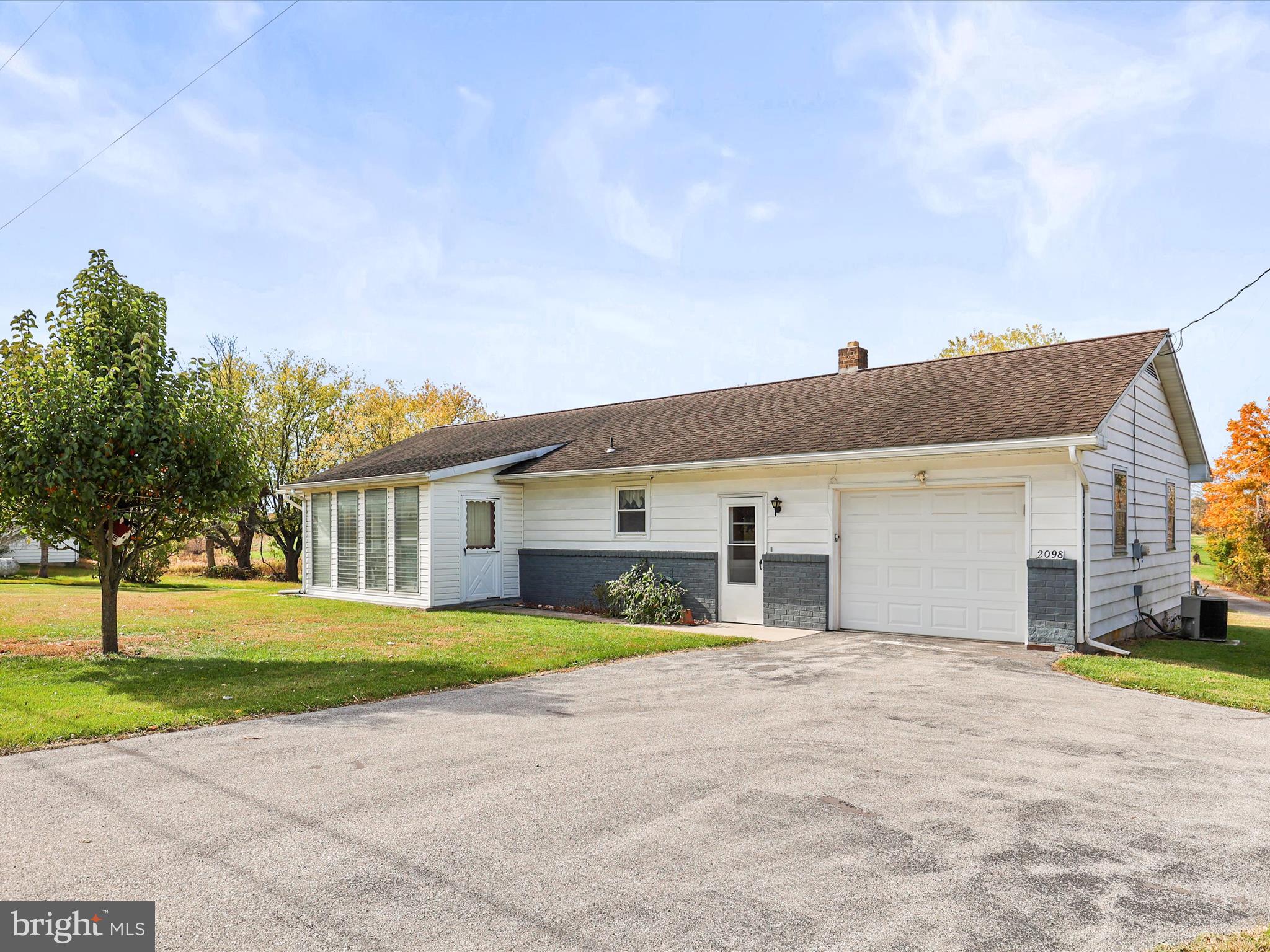 2098 Table Rock Road Biglerville, PA 17307 - Photo 1 of 35 Gallery Image 1