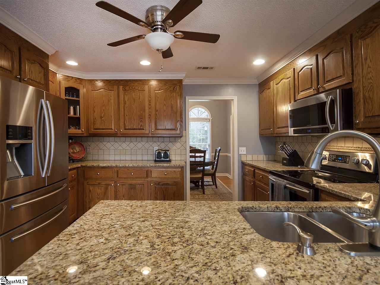116 Club Ridge Drive Pickens, SC 29671 - Photo 14 of 36