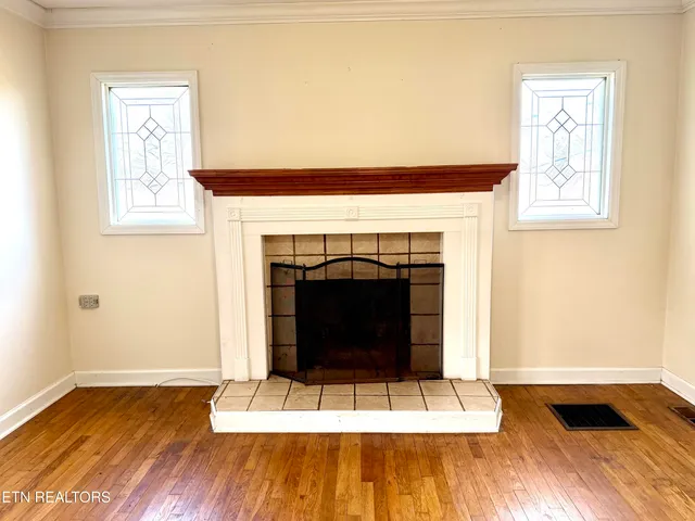 $350,000 | 120 West Lowe Drive, Caryville, TN 37714