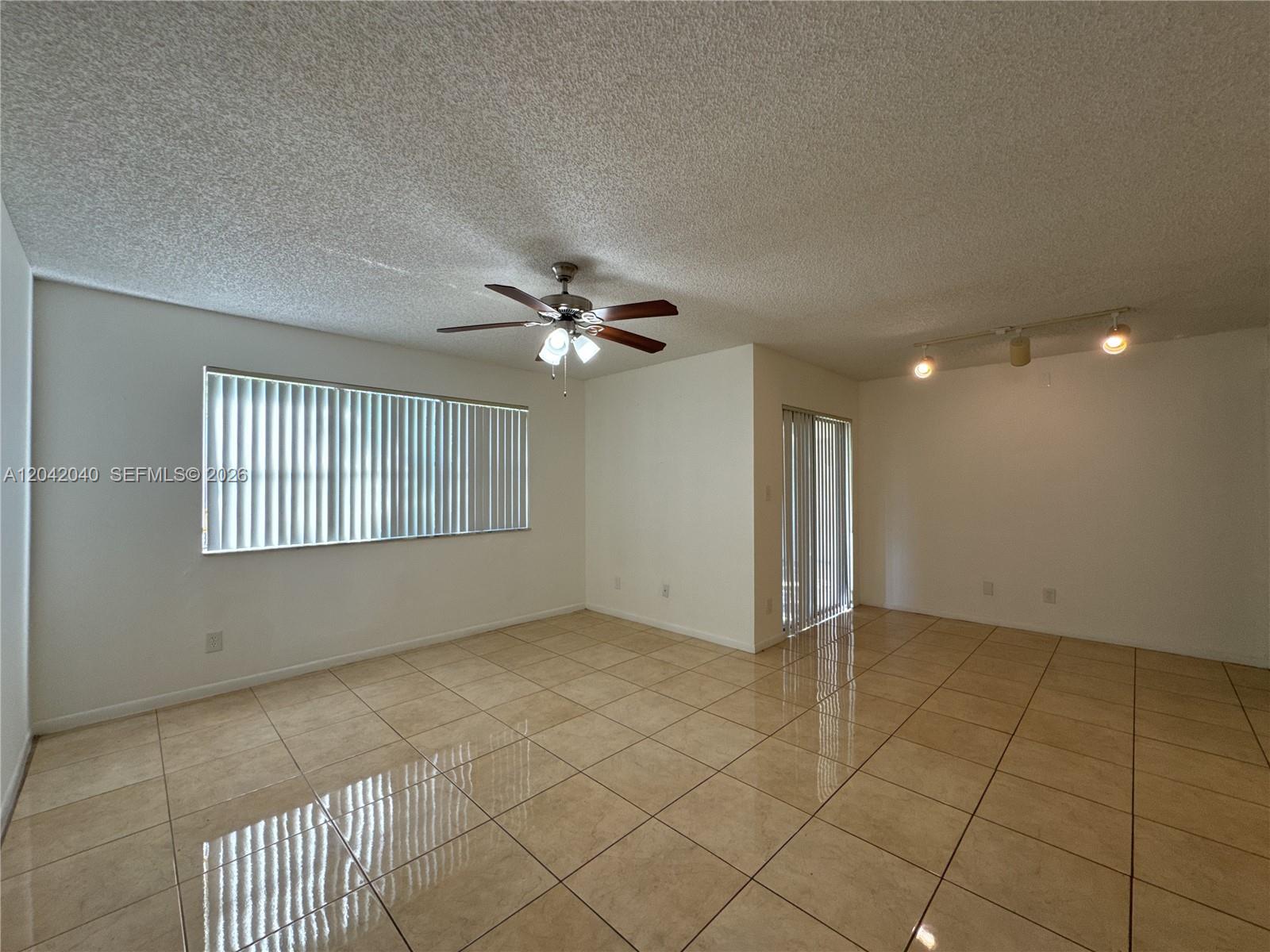 550 South Park Road, Unit 188 Hollywood, FL 33021 - Photo 4 of 13