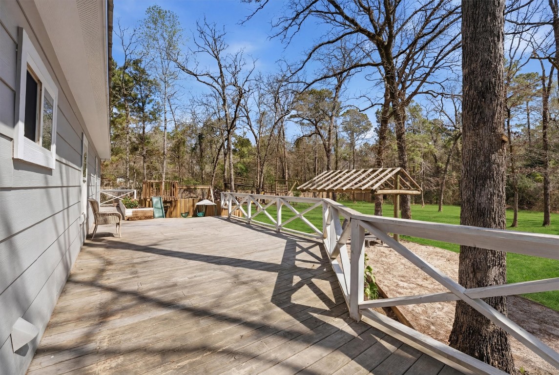 2920 Superior Road Magnolia, TX 77354 - Photo 36 of 49 a view of outdoor space with seating