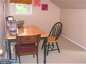 904 Capitol Road Norristown, PA 19403 - Photo 9 of 12 Gallery Image 9