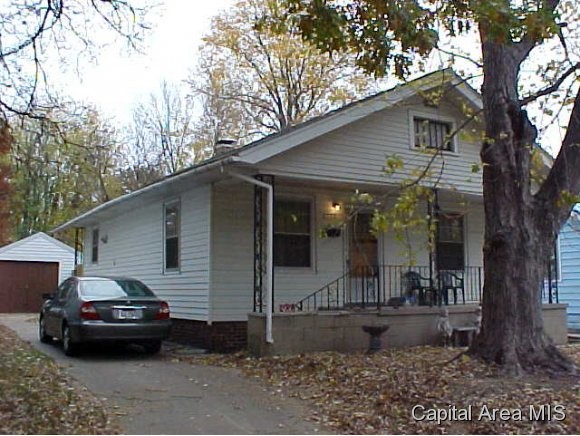 2220 South 13th Street Springfield, IL 62703 - Photo 1 of 2