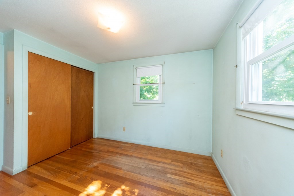 28 Gordon Street Worcester, MA 01604 - Photo 20 of 30