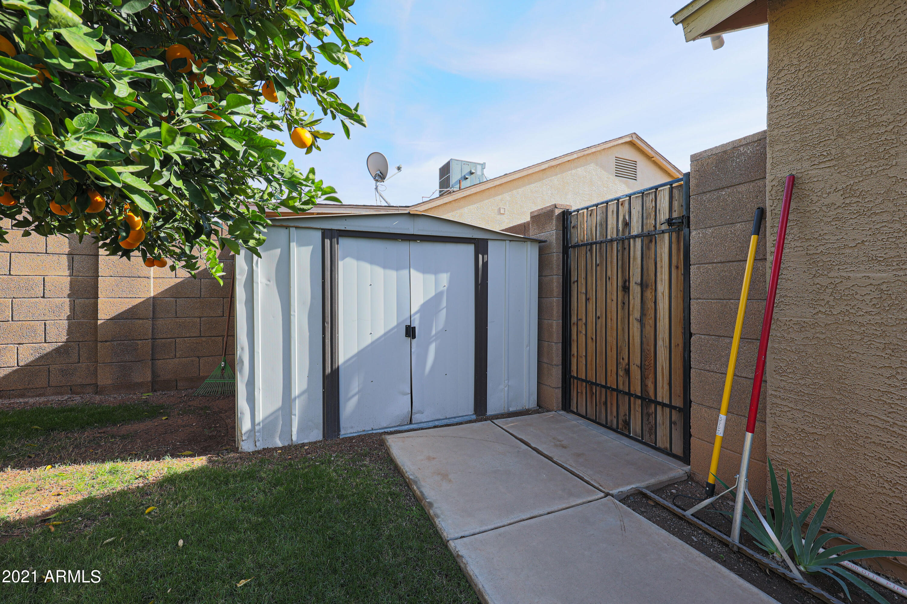 8714 West Ocotillo Road Glendale, AZ 85305 - Photo 27 of 29 Gallery Image 27