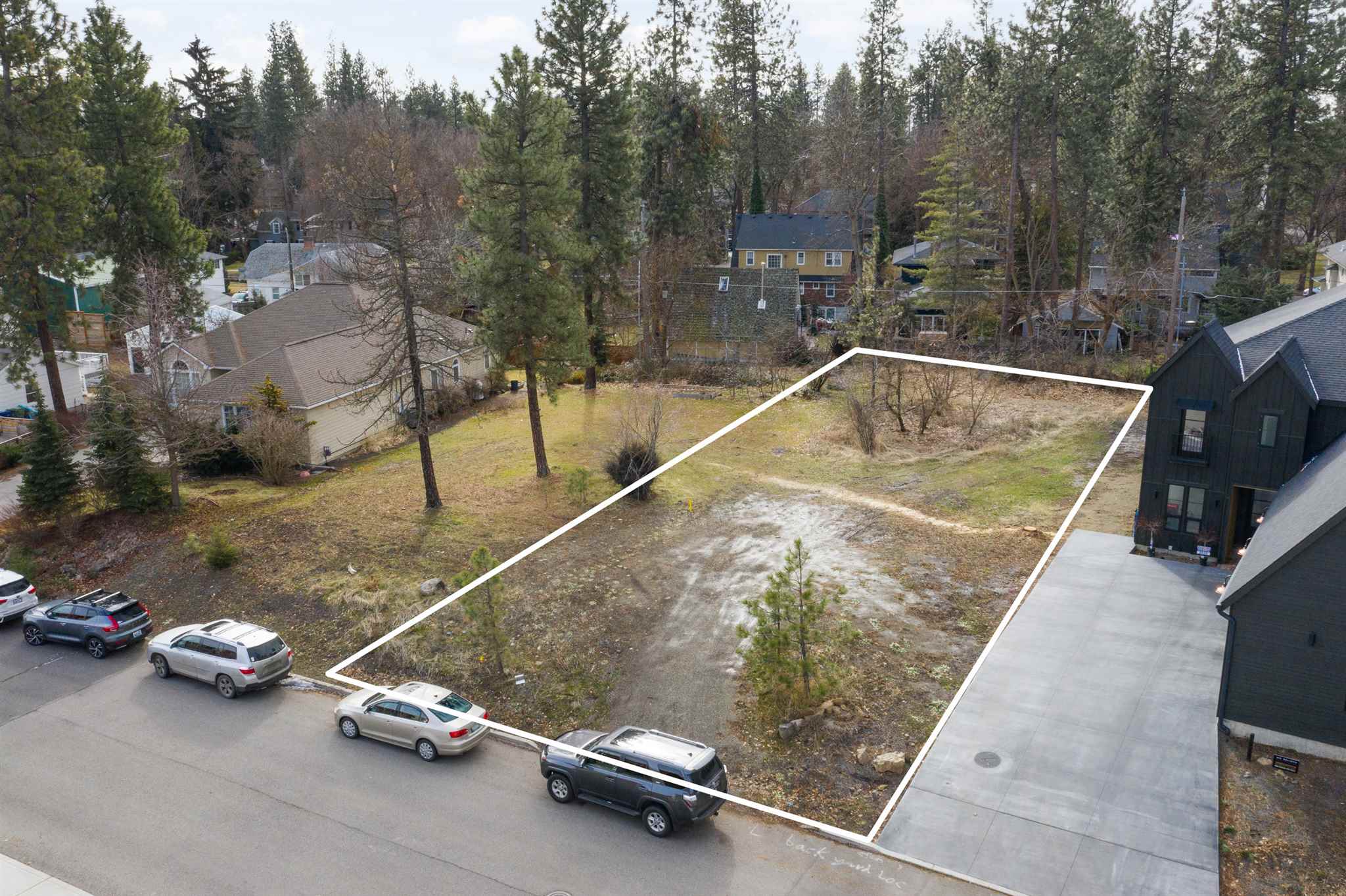 860 East Plateau Road Spokane, WA 99203 - Photo 1 of 22 Gallery Image 1