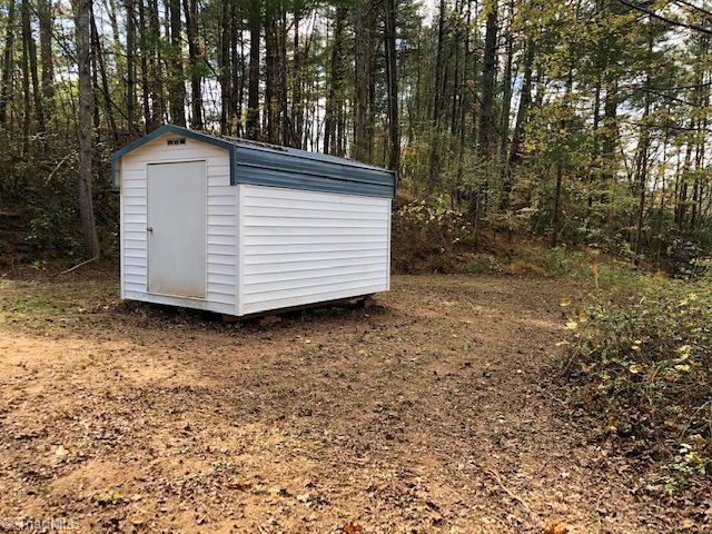 653 Pipers Gap Road Mount Airy, NC 27030 - Photo 6 of 28 Gallery Image 6