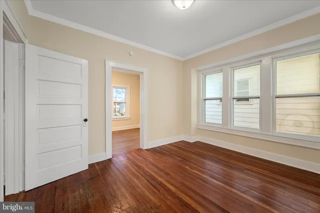 $289,500 | 1006 South Cameron Street, Winchester, VA 22601