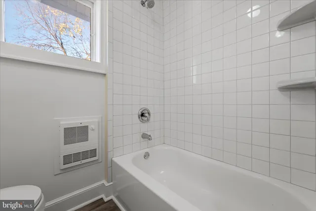 $289,500 | 1006 South Cameron Street, Winchester, VA 22601