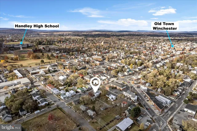 $289,500 | 1006 South Cameron Street, Winchester, VA 22601