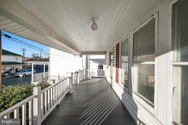 $289,500 | 1006 South Cameron Street, Winchester, VA 22601