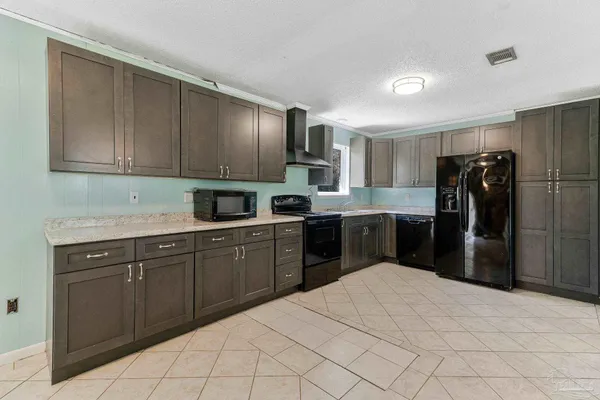 $159,000 | 341 Highway 4, Century, FL 32535