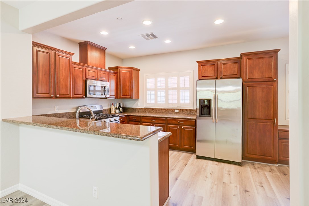 4650 Ranch House Road, Unit 55 North Las Vegas, NV 89031 - Photo 9 of 44 Gallery Image 9
