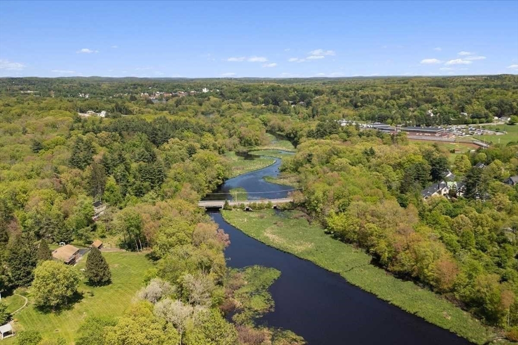 8 Deer Path, Unit 8 Hudson, MA 01749 - Photo 29 of 30