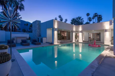 $2,200,000 | 1190 South Calle De Maria, Palm Springs, CA 92264