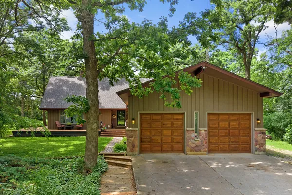 $650,000 | 46W206 Felsmith Road, Hampshire, IL 60140