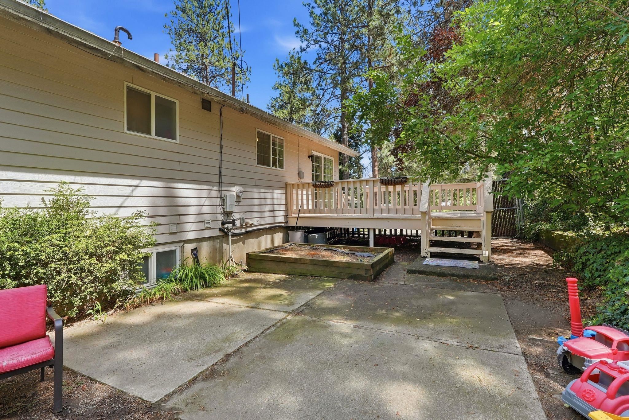 1804 South Wardson Road Spokane Valley, WA 99212 - Photo 31 of 34