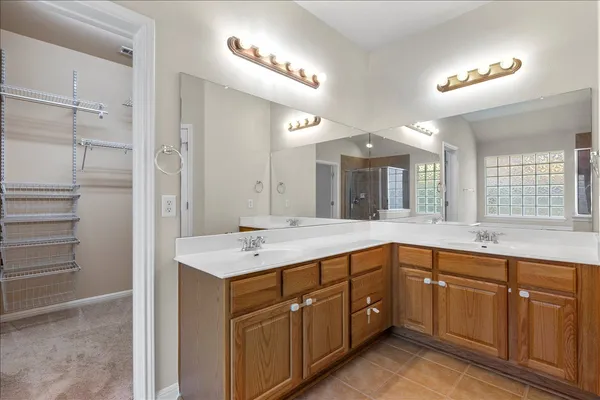 $2,900 | 1503 East Park Street, Cedar Park, TX 78613