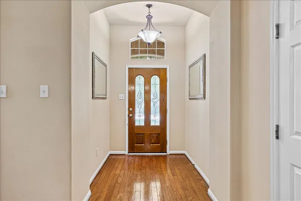 $2,900 | 1503 East Park Street, Cedar Park, TX 78613