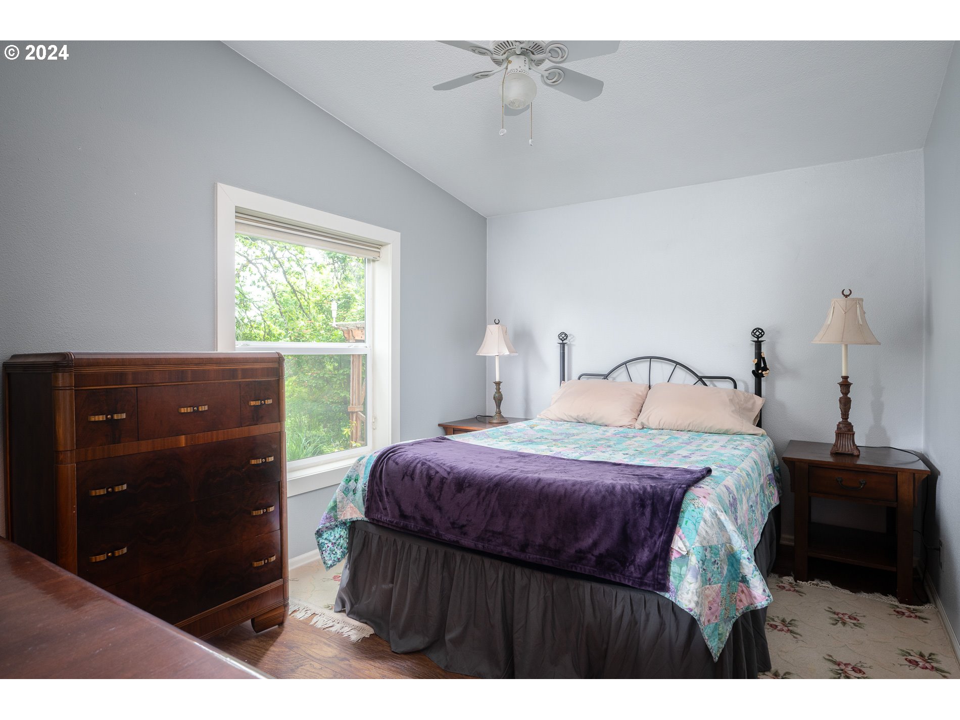 17165 South Holcomb Road Oregon City, OR 97045 - Photo 21 of 37 Bedroom