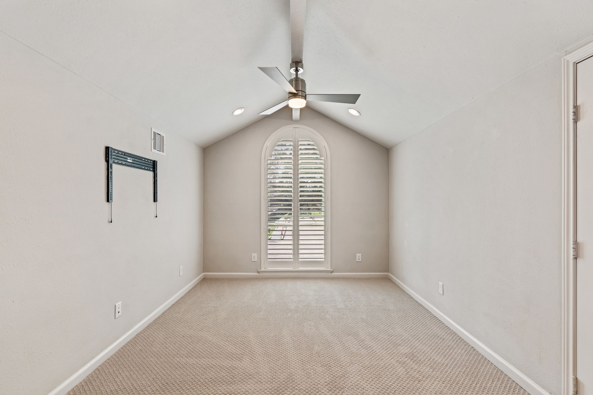 5614 Jason Street Houston, TX 77096 - Photo 31 of 45