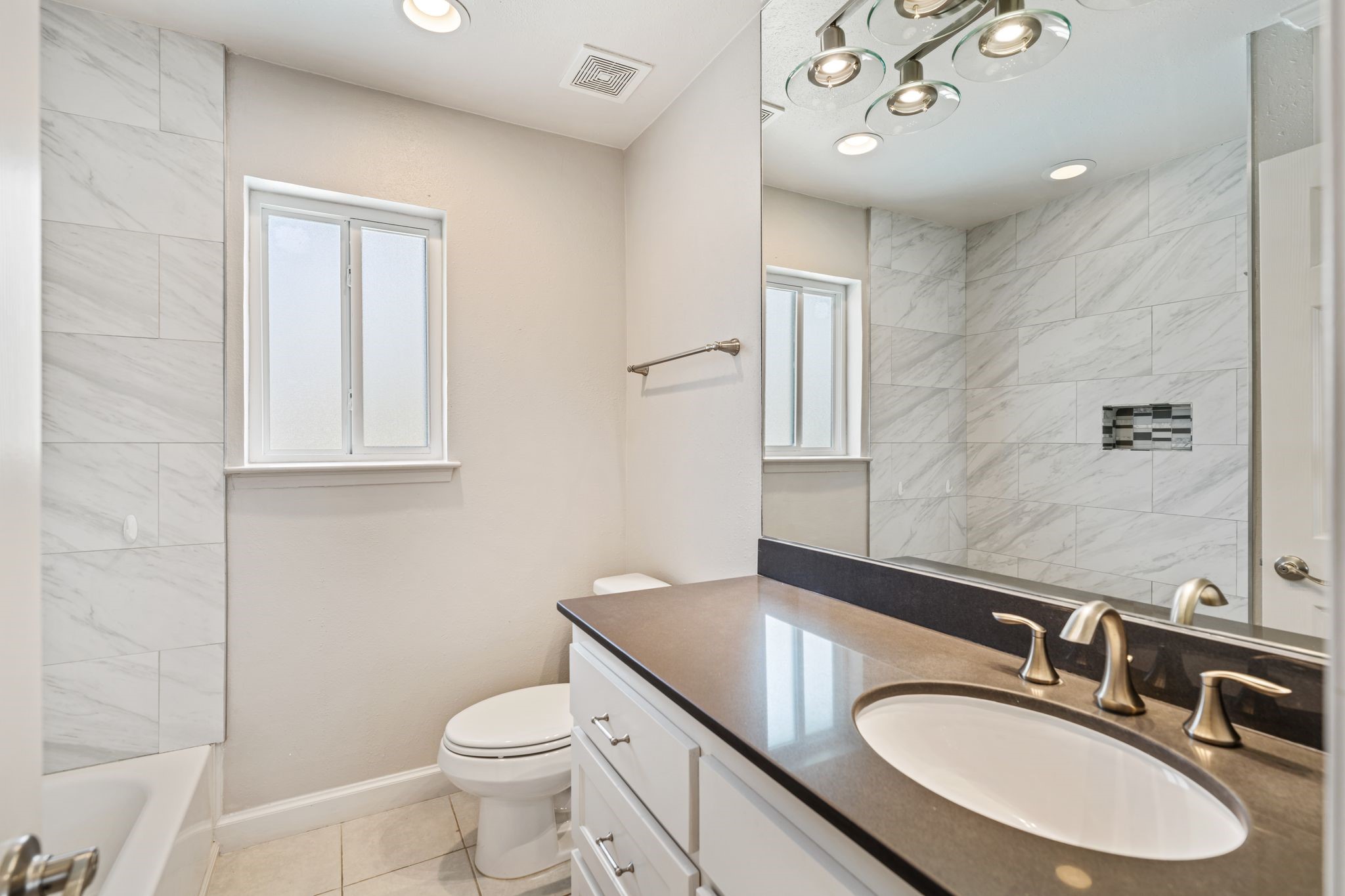 5614 Jason Street Houston, TX 77096 - Photo 36 of 45