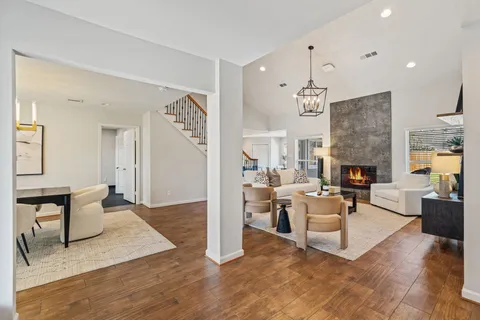 $725,000 | 5614 Jason Street, Houston, TX 77096