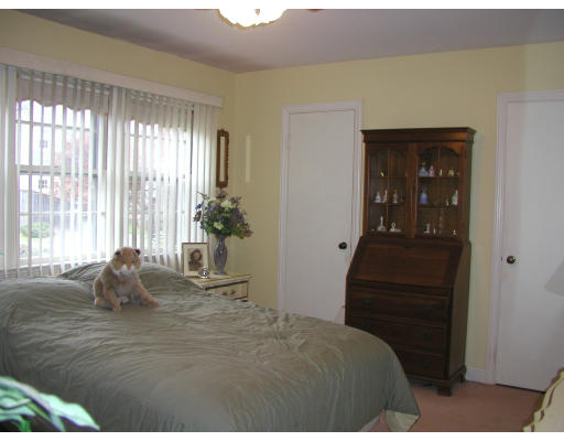 12 Neville Road Framingham, MA 01702 - Photo 9 of 14 Gallery Image 9