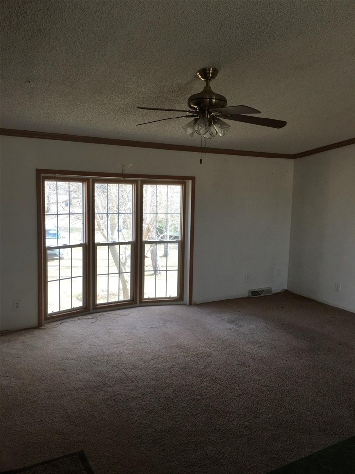 13095 Petersburg Road Milan, MI 48160 - Photo 3 of 15 Gallery Image 3