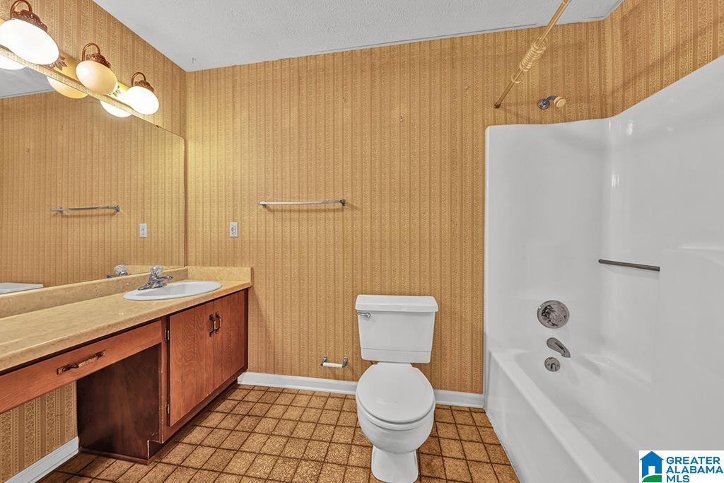 1031 Emory Place Anniston, AL 36207 - Photo 19 of 29