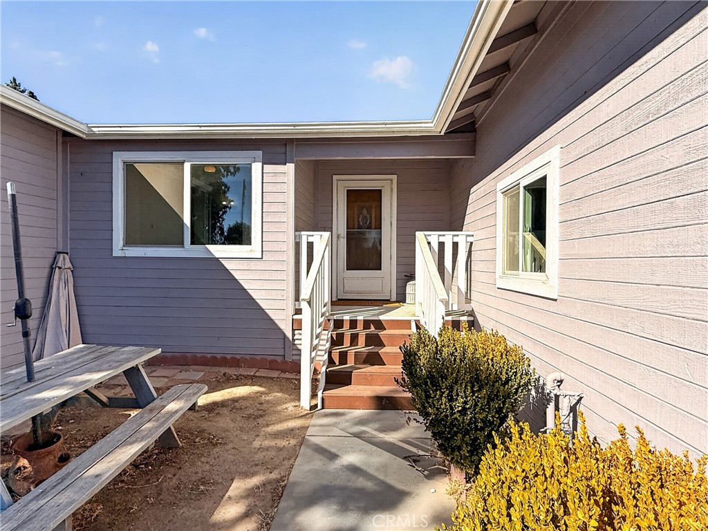 5642 Prancing Deer Road Paso Robles, CA 93446 - Photo 2 of 52 Gallery Image 2