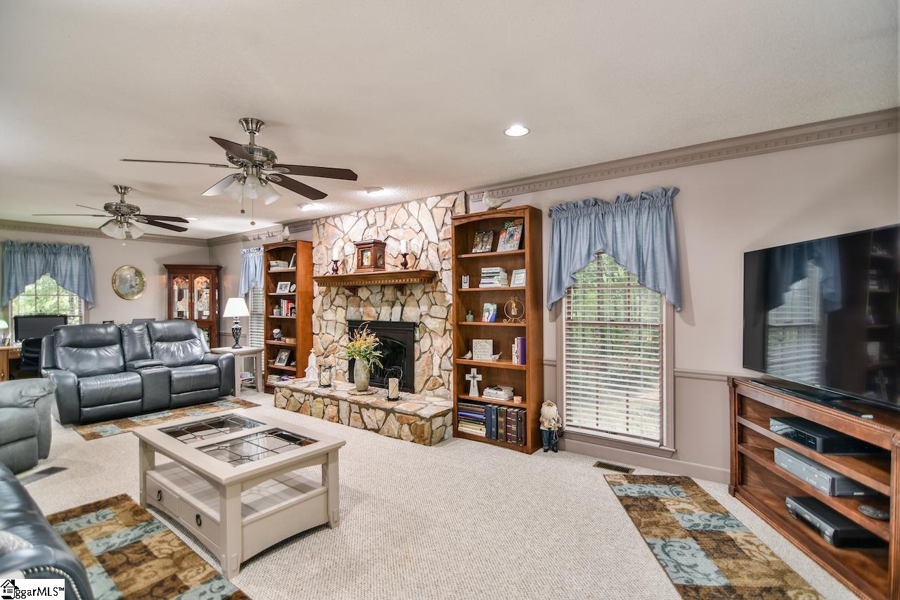 151 William Street Fountain Inn, SC 29644 - Photo 7 of 36