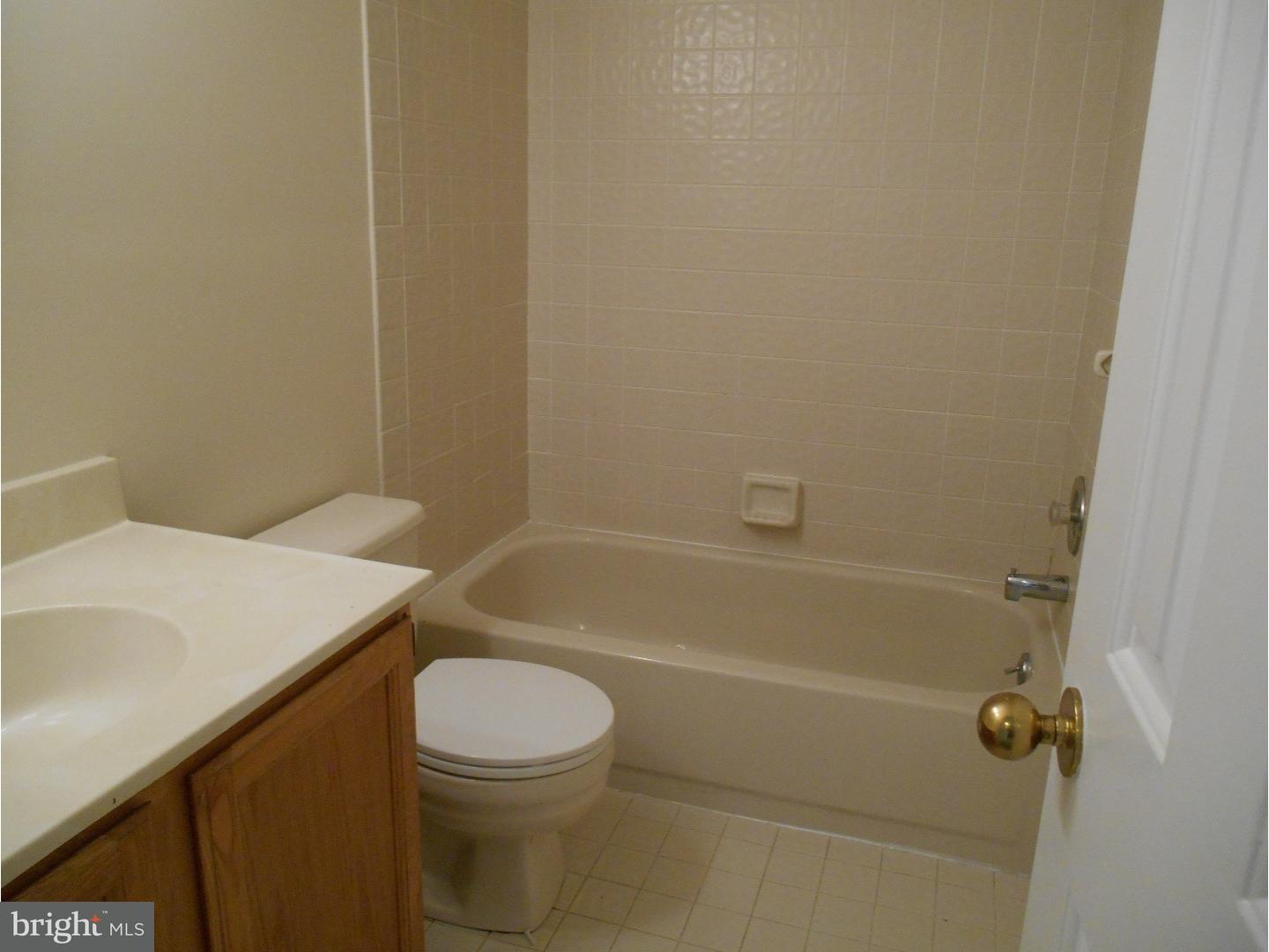 50 Woodside Road, Unit 17 Ardmore, PA 19003 - Photo 15 of 20 Bathroom