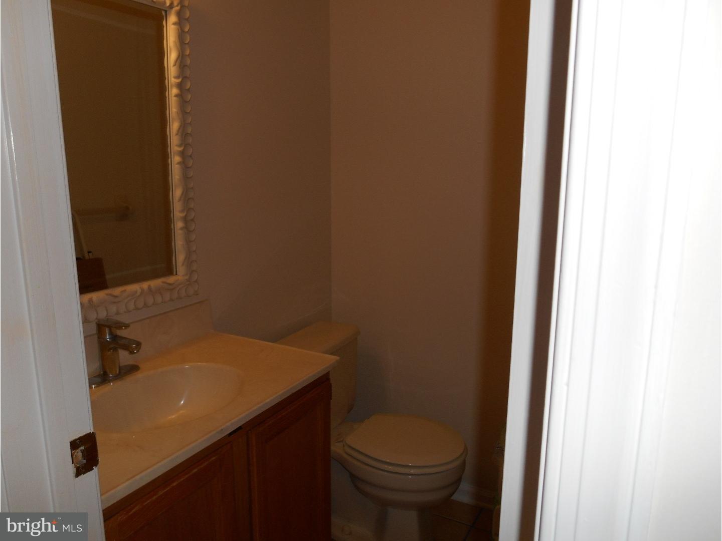 50 Woodside Road, Unit 17 Ardmore, PA 19003 - Photo 20 of 20 Bathroom