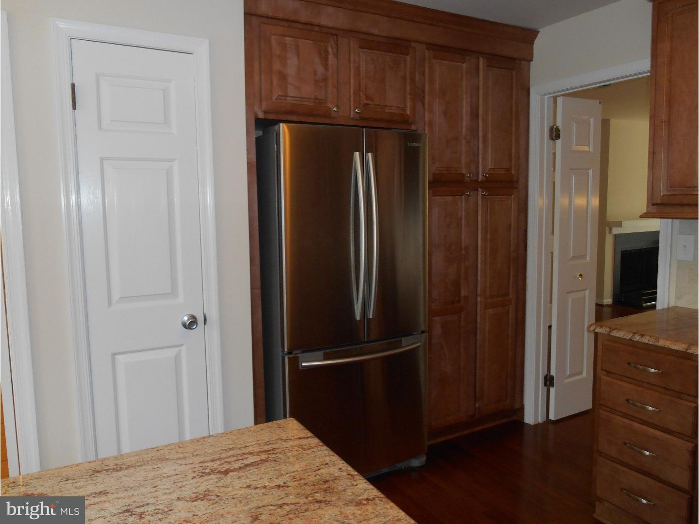 50 Woodside Road, Unit 17 Ardmore, PA 19003 - Photo 4 of 20