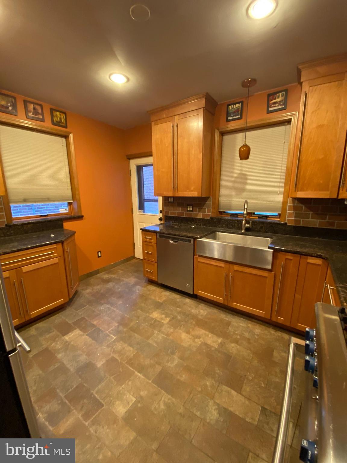 136 Rector Street Philadelphia, PA 19127 - Photo 15 of 42