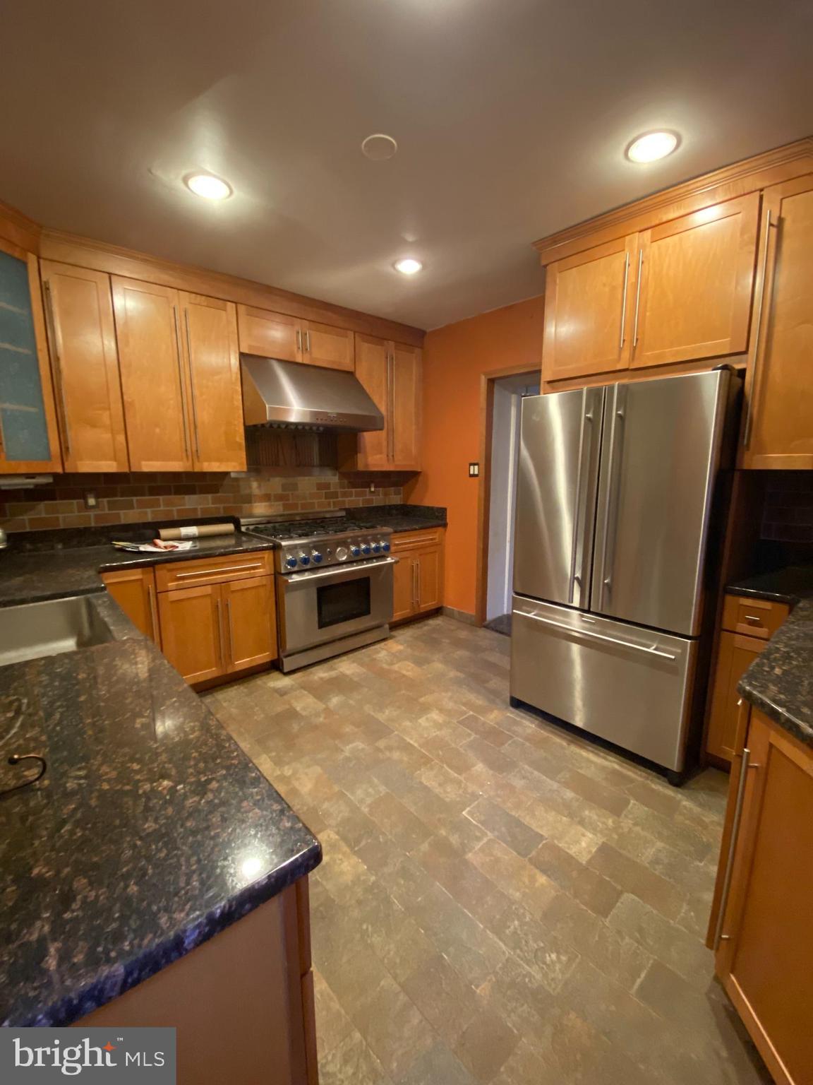 136 Rector Street Philadelphia, PA 19127 - Photo 16 of 42